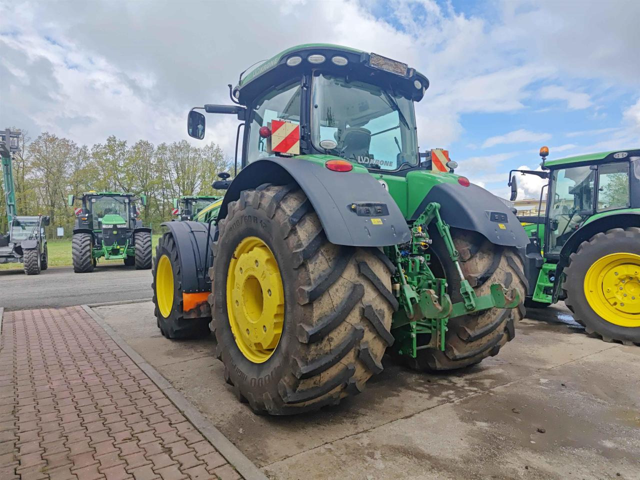 John Deere 8400R - جرار: صورة 5 John Deere 8400R - جرار: صورة 5