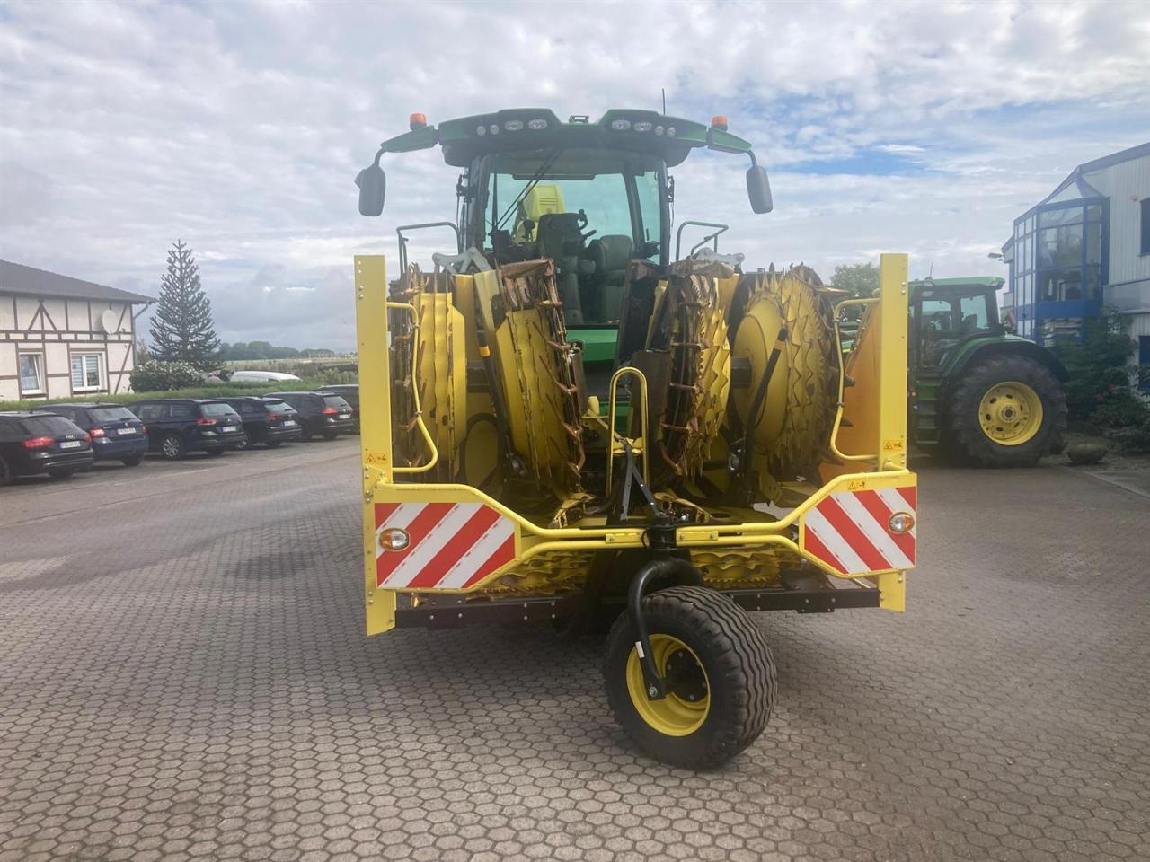 John Deere 9900i - حصادة الأعلاف: صورة 5 John Deere 9900i - حصادة الأعلاف: صورة 5