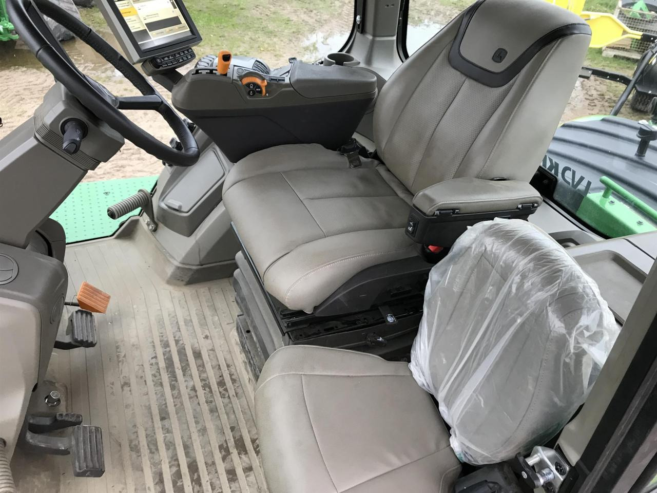 جرار John Deere 9RX 640: صورة 12