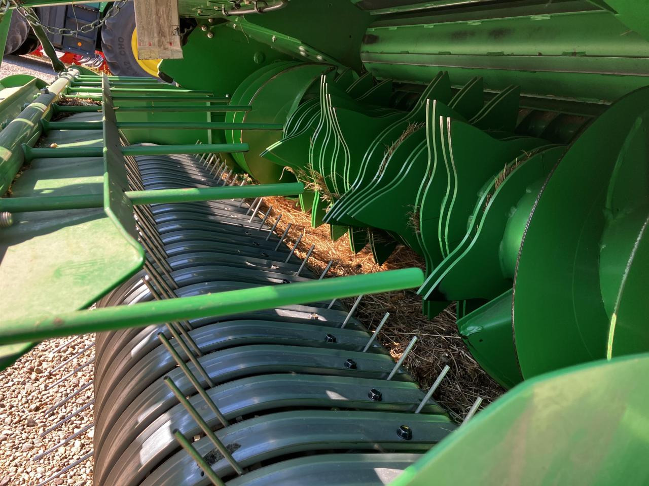 John Deere V461M MaxiCut HC13 - مكنة: صورة 5 John Deere V461M MaxiCut HC13 - مكنة: صورة 5