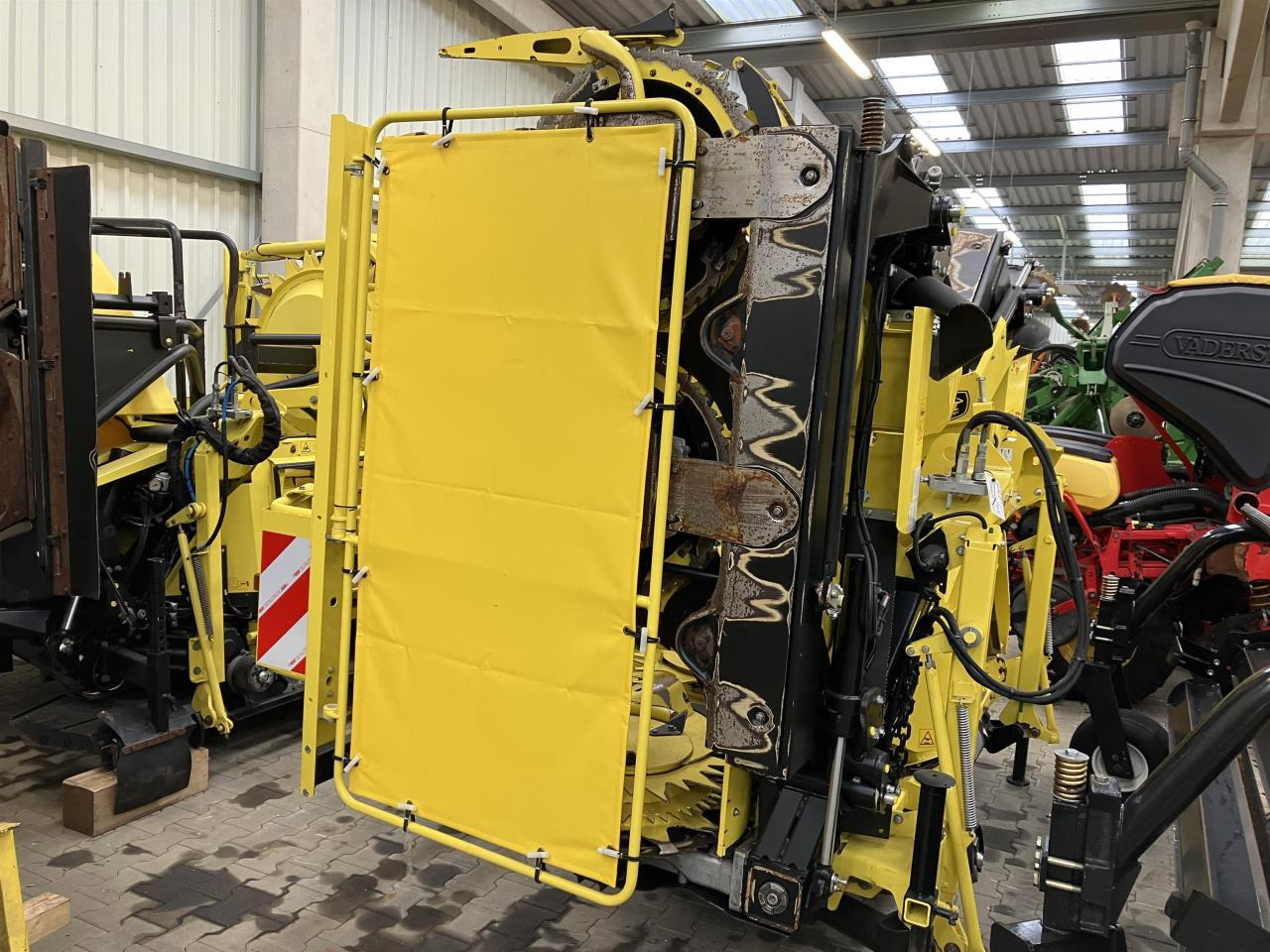 Kemper 375Plus - ملحق حصادة أعلاف: صورة 5 Kemper 375Plus - ملحق حصادة أعلاف: صورة 5