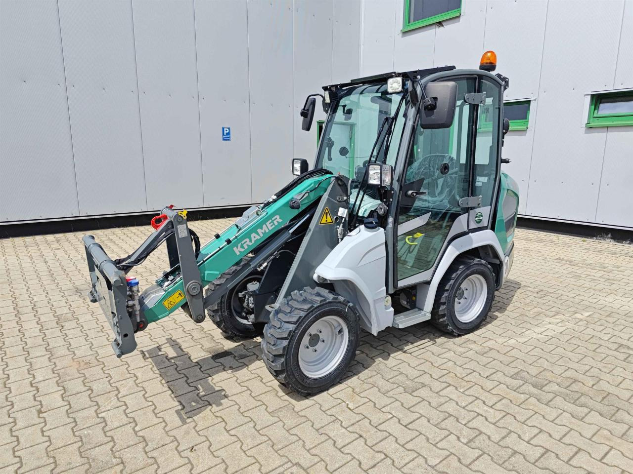 Kramer KL12.5 - اللودر بعجل: صورة 1 Kramer KL12.5 - اللودر بعجل: صورة 1