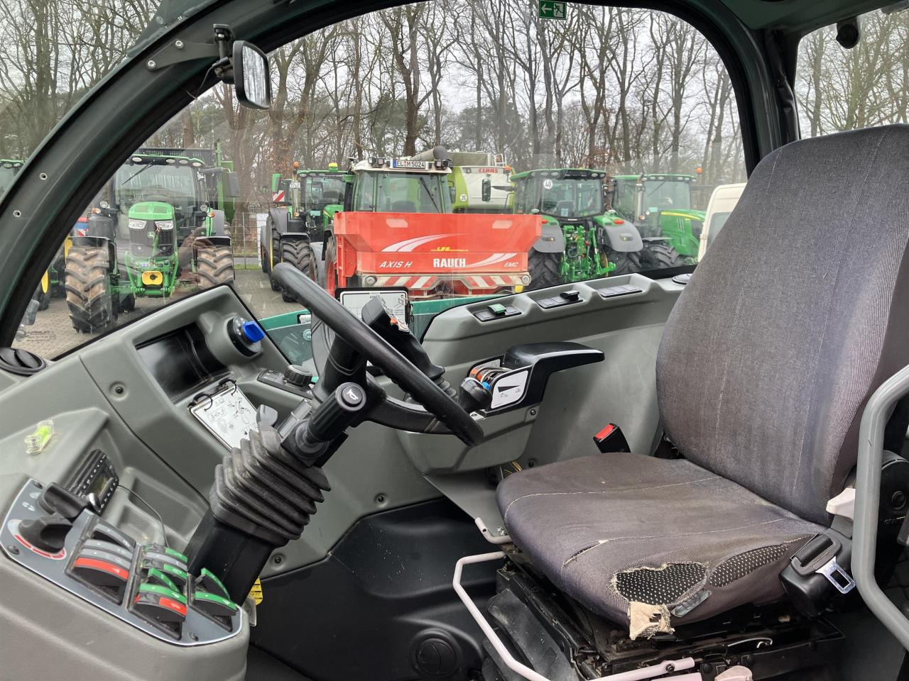 Kramer KT557 - رافعة تلسكوبية: صورة 4 Kramer KT557 - رافعة تلسكوبية: صورة 4