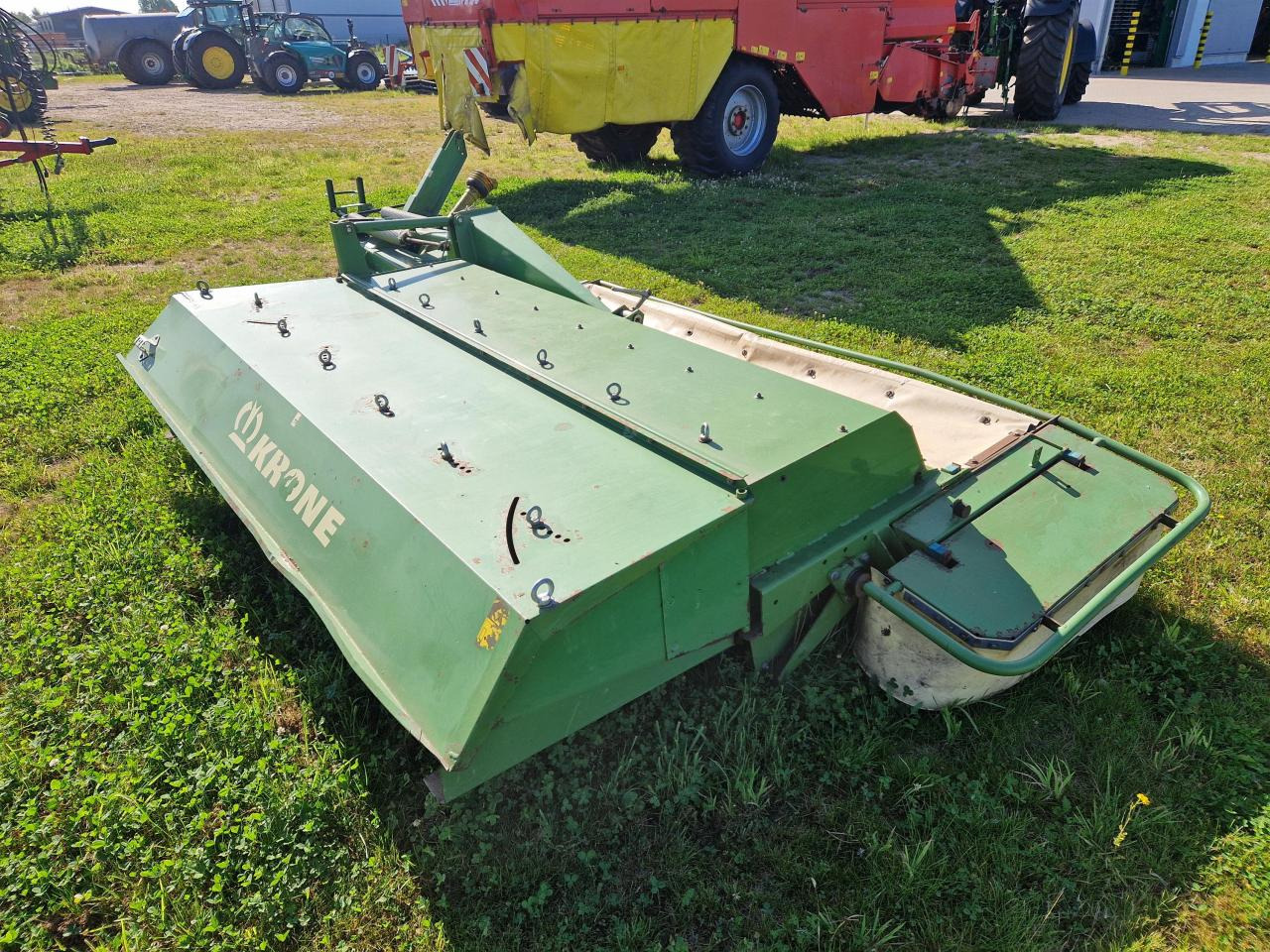 Krone EC 320 CV+B - جزازة العشب: صورة 2 Krone EC 320 CV+B - جزازة العشب: صورة 2