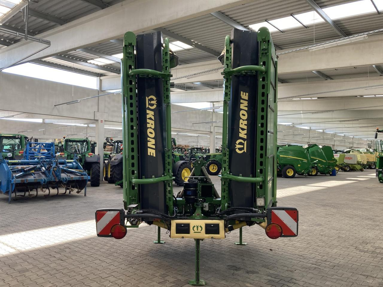Krone EC B 870 CV Collect - جزازة العشب: صورة 4 Krone EC B 870 CV Collect - جزازة العشب: صورة 4