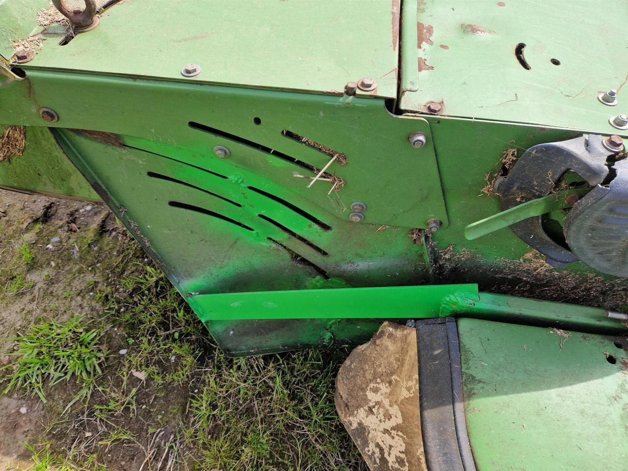 جزازة العشب Krone EC R 320 CV: صورة 17