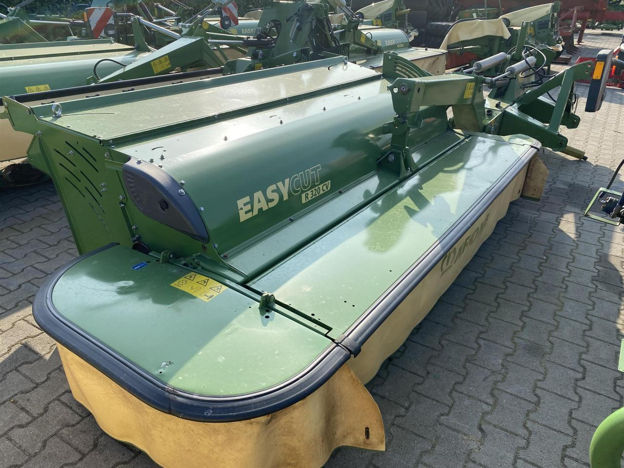 Krone EC R 320 CV - جزازة العشب: صورة 1 Krone EC R 320 CV - جزازة العشب: صورة 1