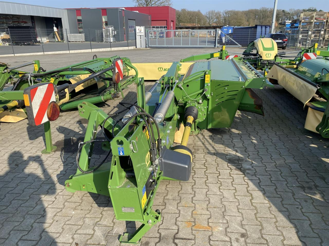 Krone EC R 320 CV - جزازة العشب: صورة 4 Krone EC R 320 CV - جزازة العشب: صورة 4