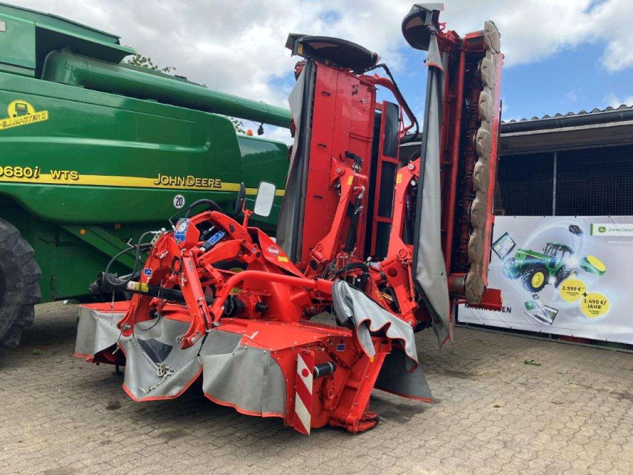 Kuhn FC9330 RA - جزازة العشب: صورة 1 Kuhn FC9330 RA - جزازة العشب: صورة 1
