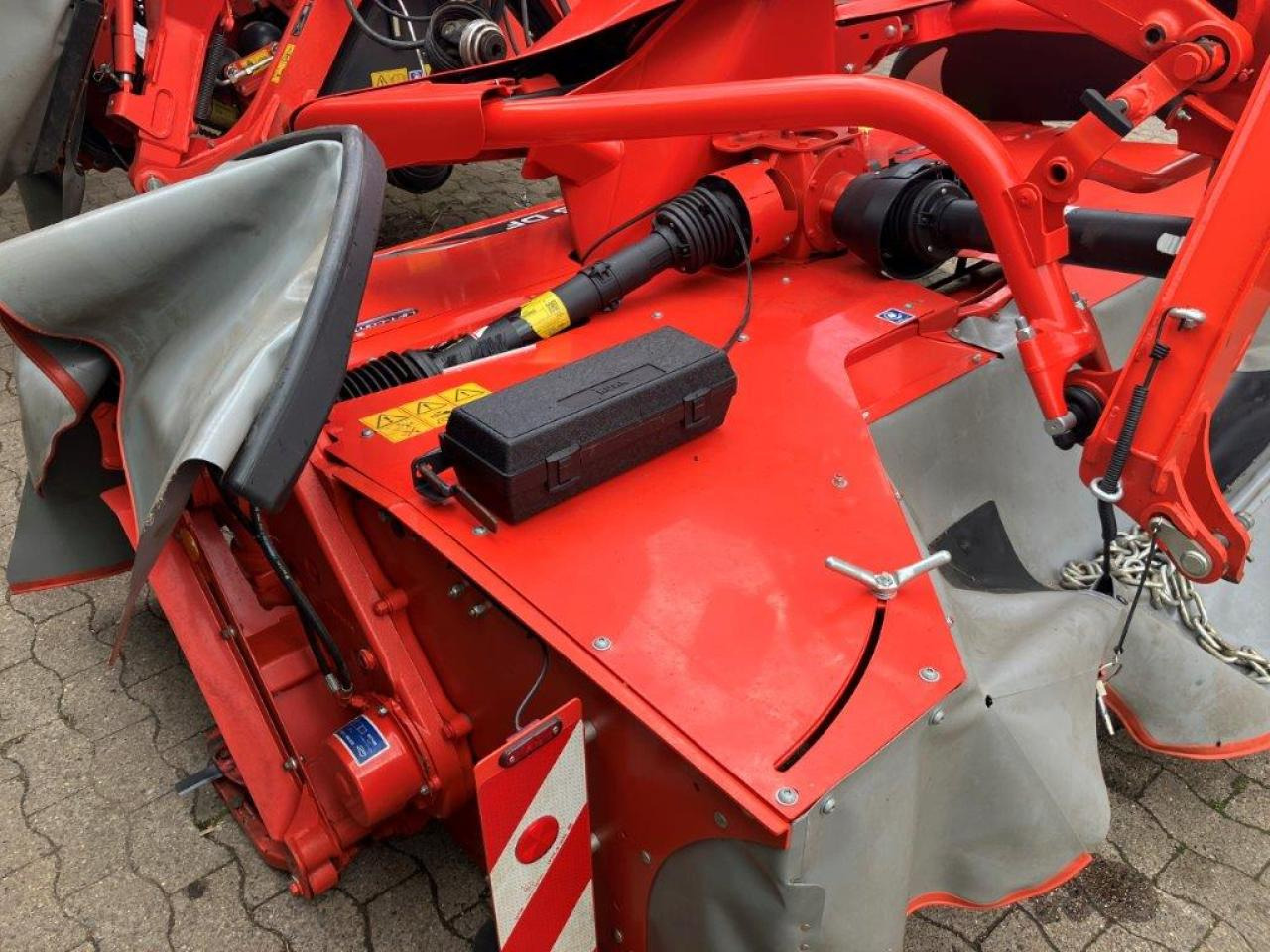 Kuhn FC9330 RA - جزازة العشب: صورة 5 Kuhn FC9330 RA - جزازة العشب: صورة 5