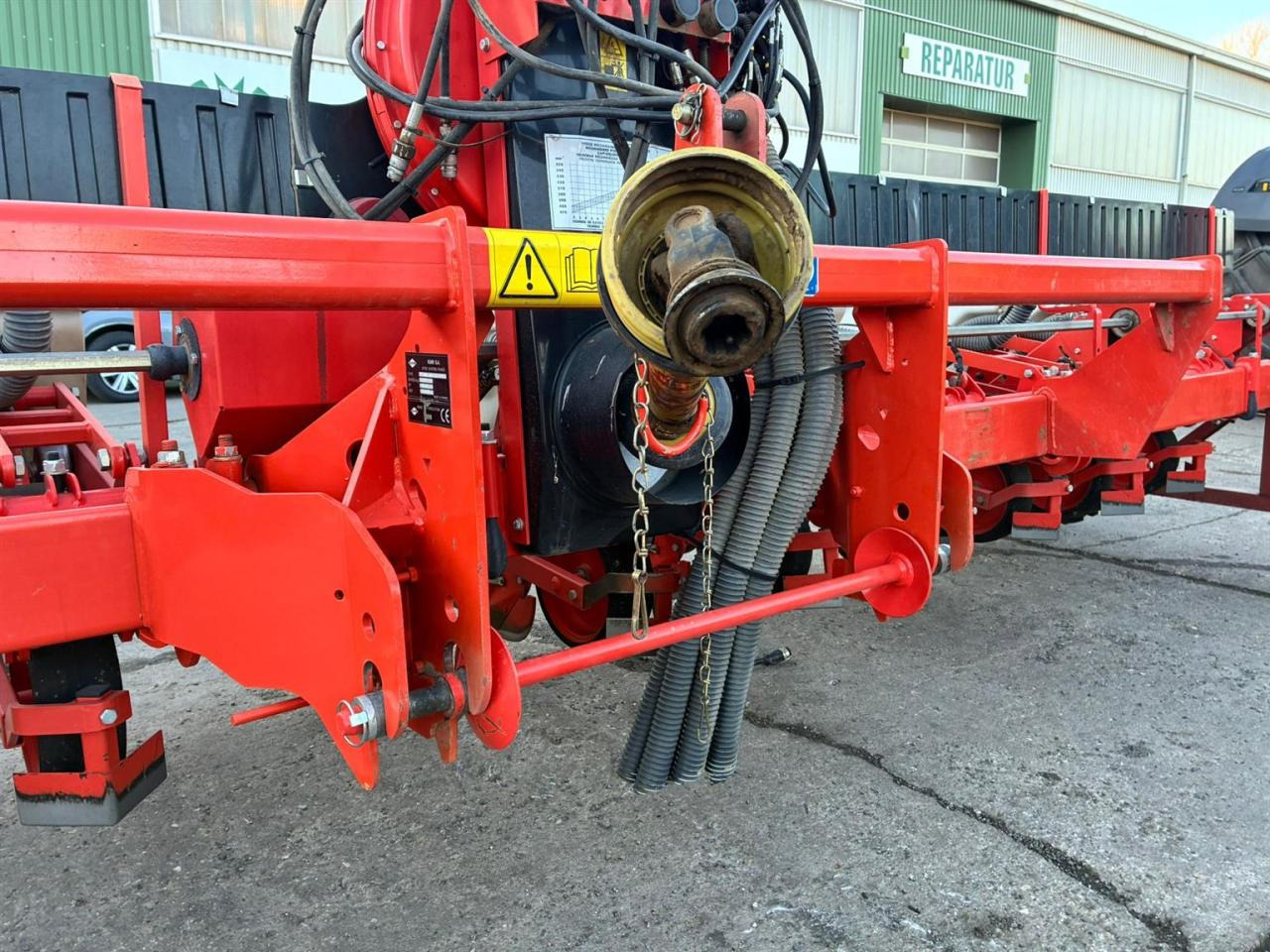 Kuhn PL2 Monob 6M00 12RG - آلة نثر البذور الدقيقة: صورة 4 Kuhn PL2 Monob 6M00 12RG - آلة نثر البذور الدقيقة: صورة 4