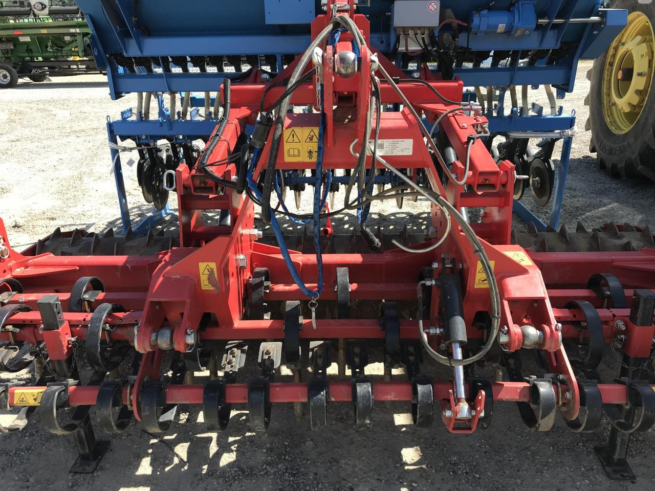 Lemken Saphir 8 Autoload - آلة البذر: صورة 2 Lemken Saphir 8 Autoload - آلة البذر: صورة 2