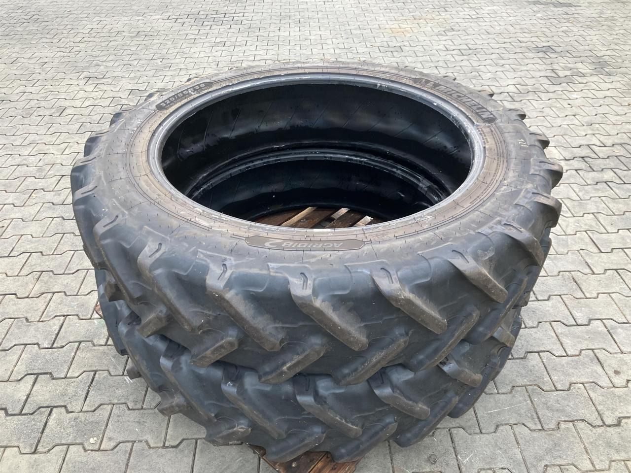 Michelin 320/85R38 - إطارات - الآلات الزراعية: صورة 1 Michelin 320/85R38 - إطارات - الآلات الزراعية: صورة 1