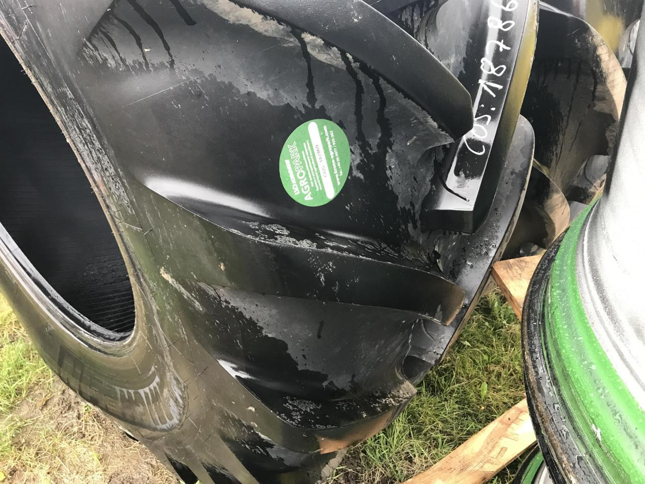 Michelin 710/70R42 - إطارات - الآلات الزراعية: صورة 3 Michelin 710/70R42 - إطارات - الآلات الزراعية: صورة 3