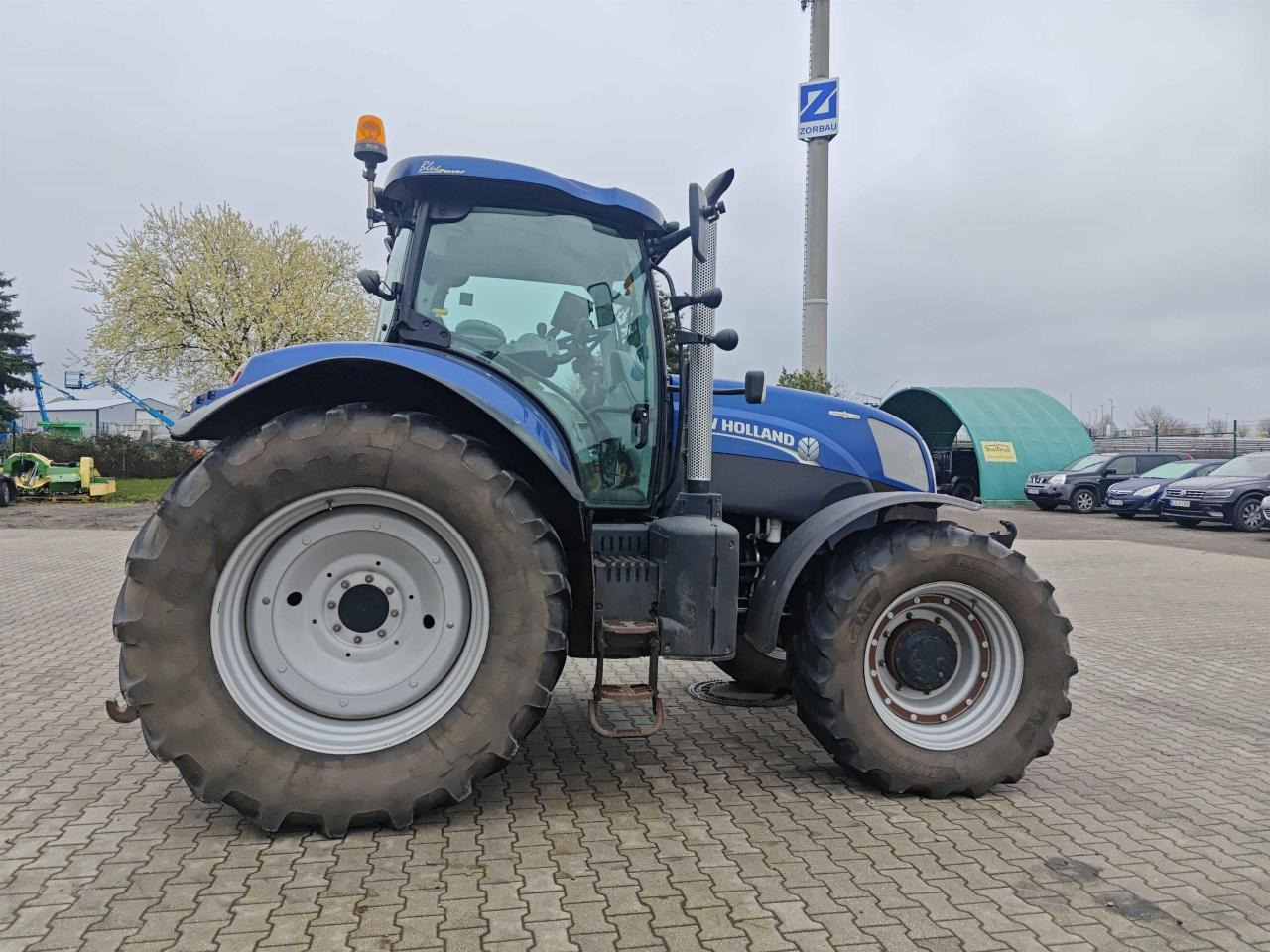 New Holland T7.200 - جرار: صورة 2 New Holland T7.200 - جرار: صورة 2