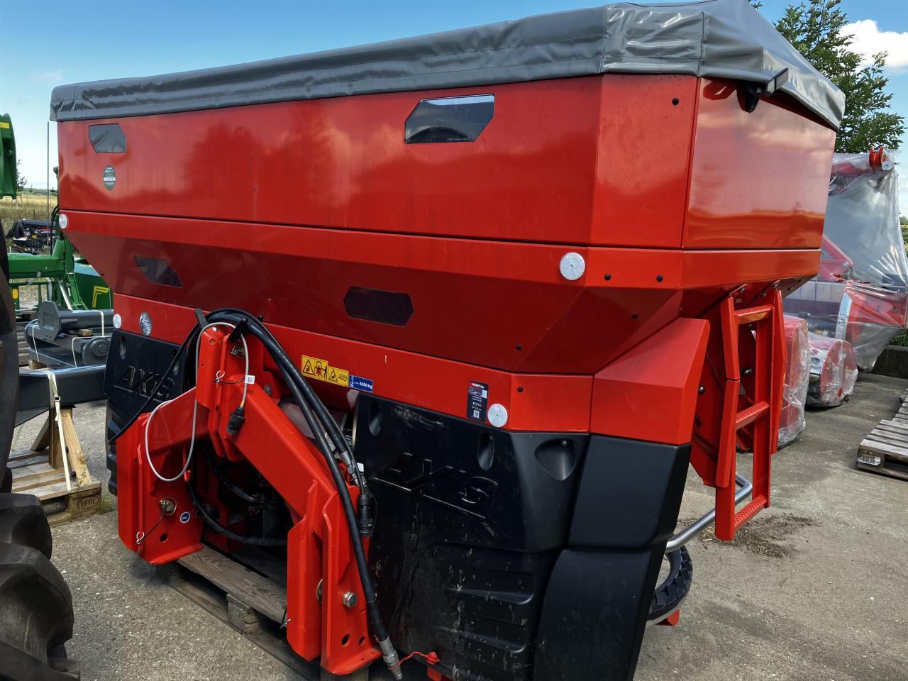 Rauch Axis H 50.2 EMC + W - آلة رش السماد: صورة 4 Rauch Axis H 50.2 EMC + W - آلة رش السماد: صورة 4