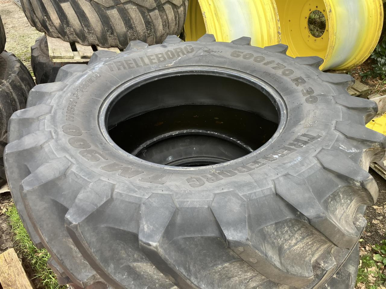 Trelleborg 600/70R30 - إطارات - الآلات الزراعية: صورة 2 Trelleborg 600/70R30 - إطارات - الآلات الزراعية: صورة 2
