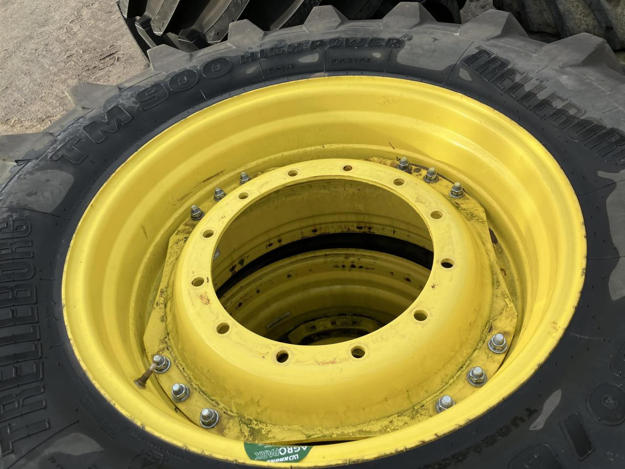 Trelleborg 650/60R34 - إطارات - الآلات الزراعية: صورة 4 Trelleborg 650/60R34 - إطارات - الآلات الزراعية: صورة 4