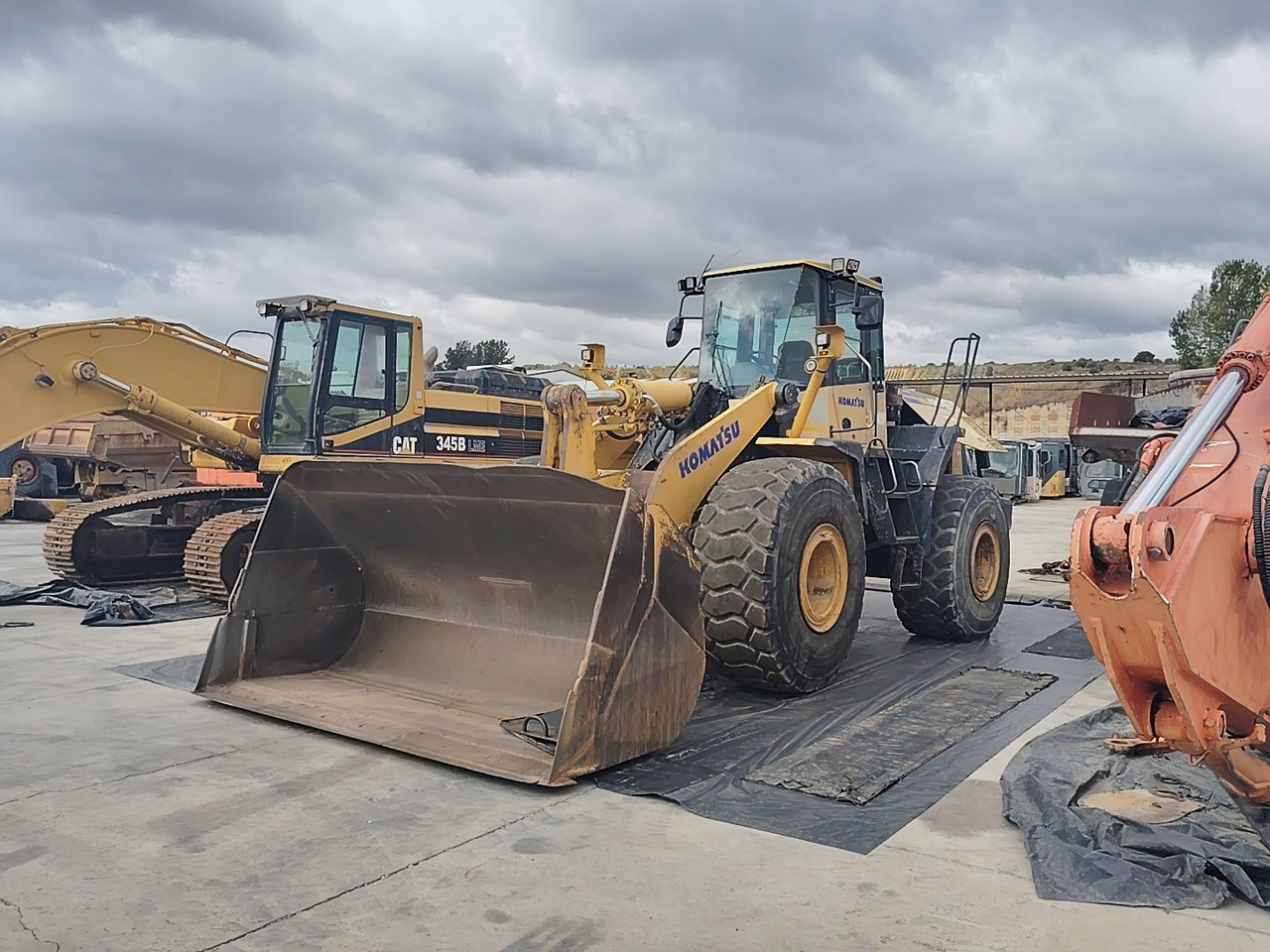 KOMATSU WA480-5H - اللودر بعجل: صورة 1 KOMATSU WA480-5H - اللودر بعجل: صورة 1