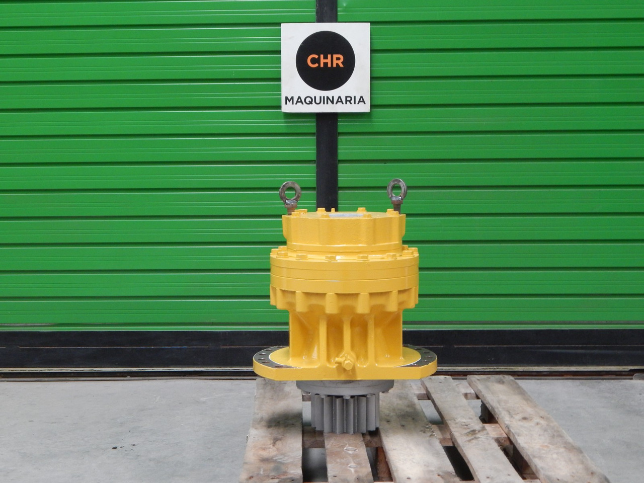 Swing Motor KOMATSU PC240-6 20Y-26-K1100 - محرك سوينغ - آلات البناء: صورة 5 Swing Motor KOMATSU PC240-6 20Y-26-K1100 - محرك سوينغ - آلات البناء: صورة 5