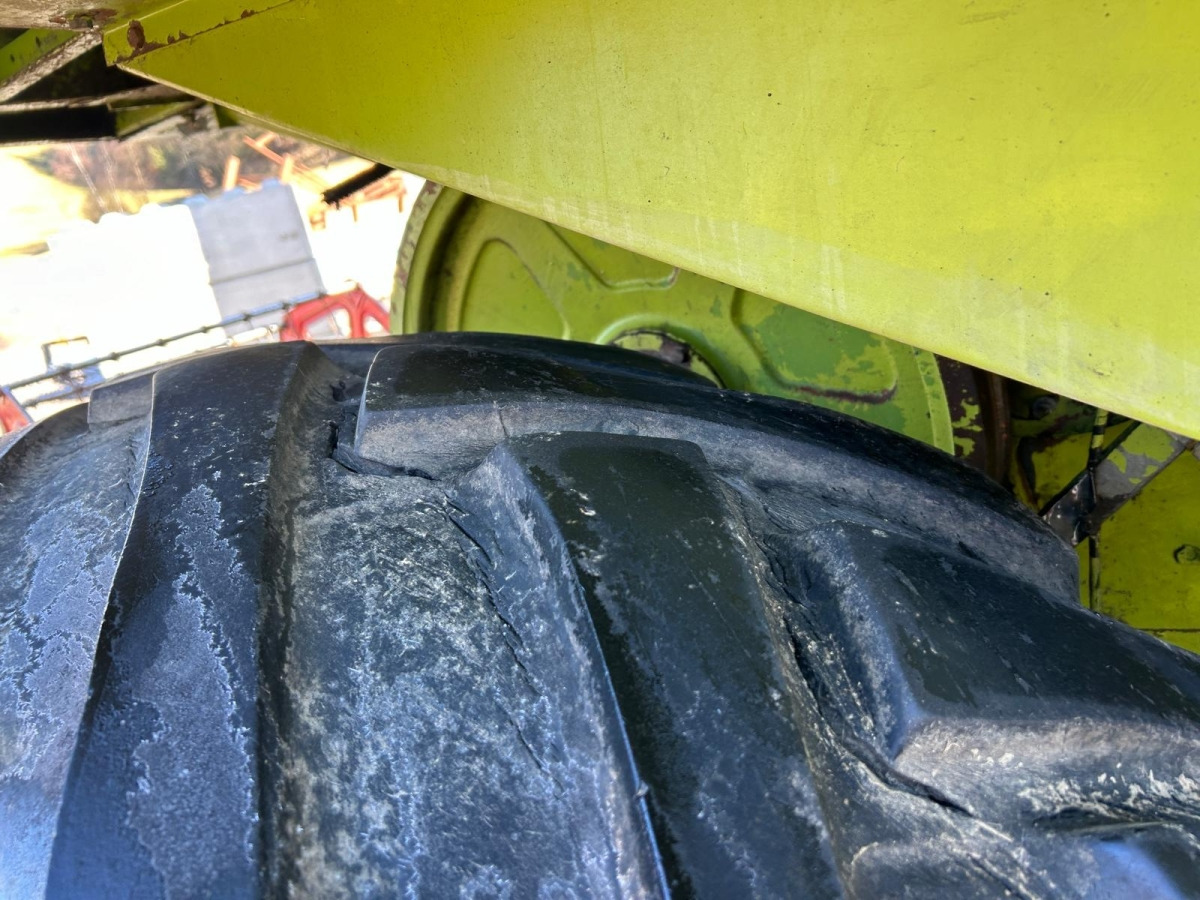 حصادة موحَّدة Claas Dominator 96 Mähdrescher: صورة 12