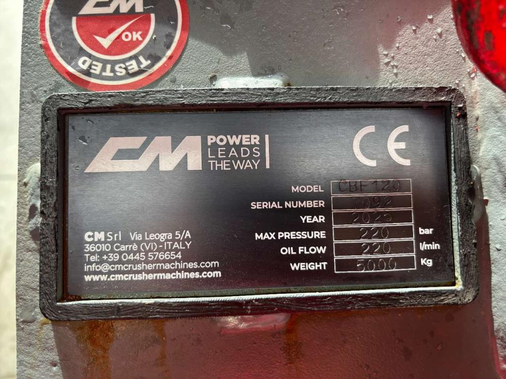 CM Crusher CBF 120 Crusher Bucket - USED - بكت - آلات البناء: صورة 3 CM Crusher CBF 120 Crusher Bucket - USED - بكت - آلات البناء: صورة 3