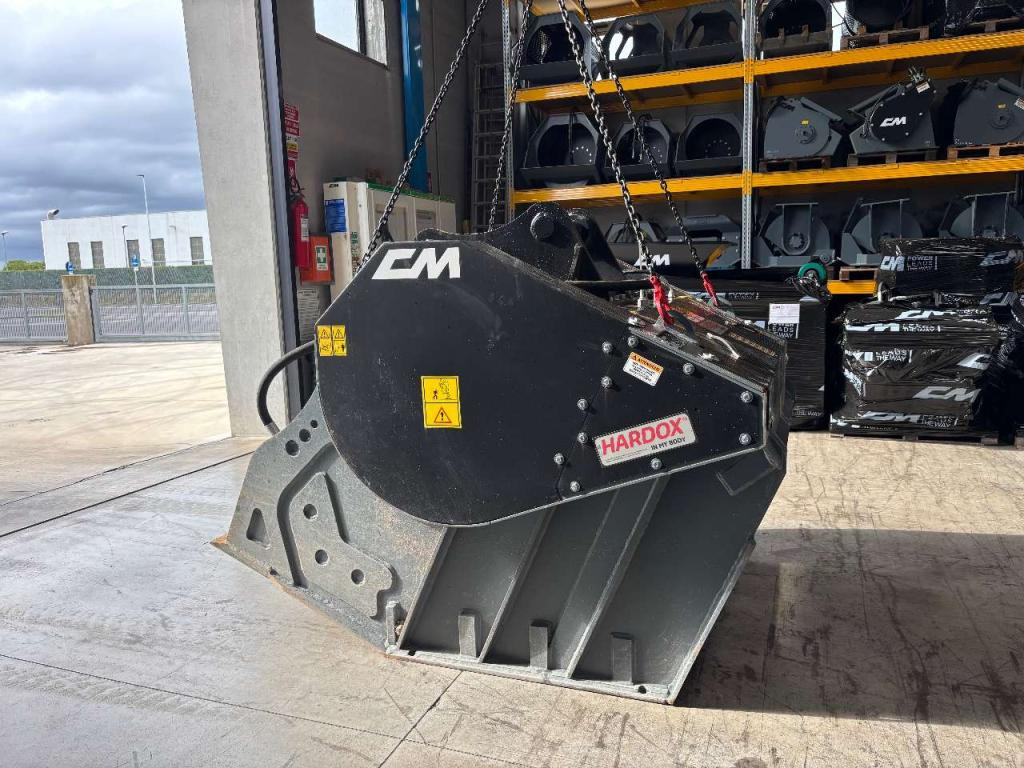 CM Crusher CBF 120 Crusher Bucket - USED - بكت - آلات البناء: صورة 1 CM Crusher CBF 120 Crusher Bucket - USED - بكت - آلات البناء: صورة 1