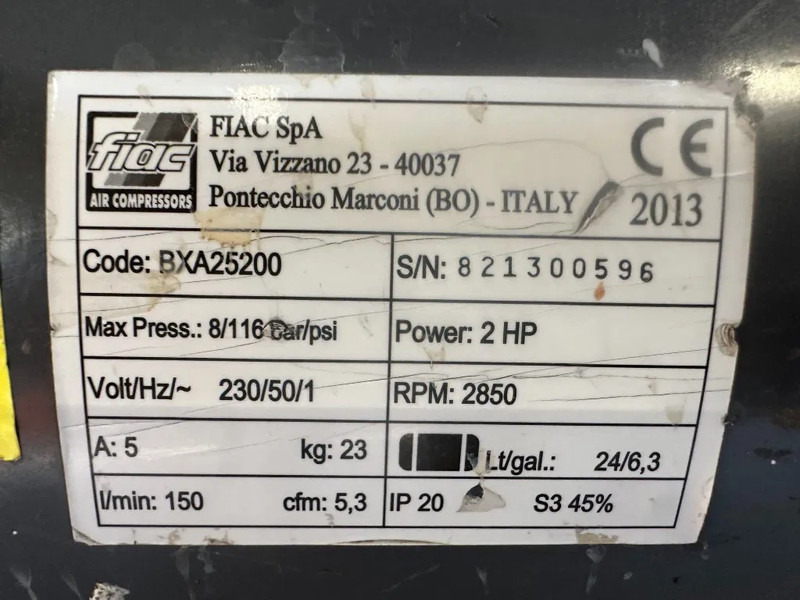 Airmec FIAC BXA 25200 Elektrische Zuigercompressor 2 PK 150 L / min 8 Bar - الضاغط: صورة 3 Airmec FIAC BXA 25200 Elektrische Zuigercompressor 2 PK 150 L / min 8 Bar - الضاغط: صورة 3
