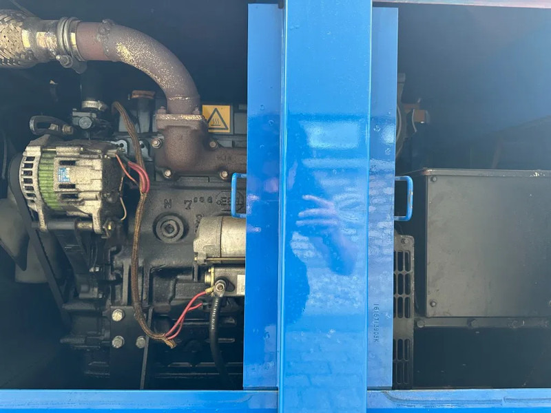 مجموعة المولدات Atlas-Copco QAS 14 Yanmar Stamford 15 kVA Silent generatorset: صورة 9