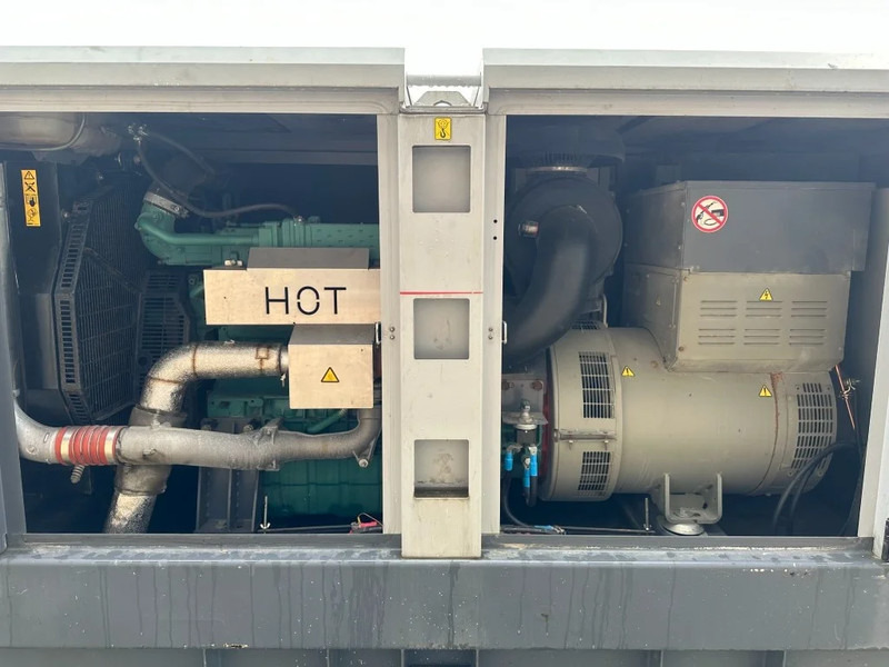 Atlas-Copco QAS 200 Volvo Leroy Somer 220 kVA Silent Rental generatorset - مجموعة المولدات: صورة 4 Atlas-Copco QAS 200 Volvo Leroy Somer 220 kVA Silent Rental generatorset - مجموعة المولدات: صورة 4