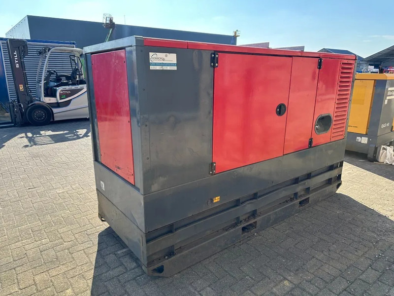 Atlas-Copco QAS 60 Perkins Stamford 60 kVA Silent Rental generatorset - مجموعة المولدات: صورة 2 Atlas-Copco QAS 60 Perkins Stamford 60 kVA Silent Rental generatorset - مجموعة المولدات: صورة 2