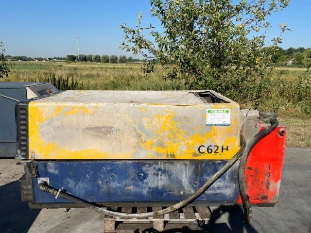 Compair C62HS Deutz 6.2 m3 / min Silent Diesel Schroefcompressor - الضاغط: صورة 1 Compair C62HS Deutz 6.2 m3 / min Silent Diesel Schroefcompressor - الضاغط: صورة 1