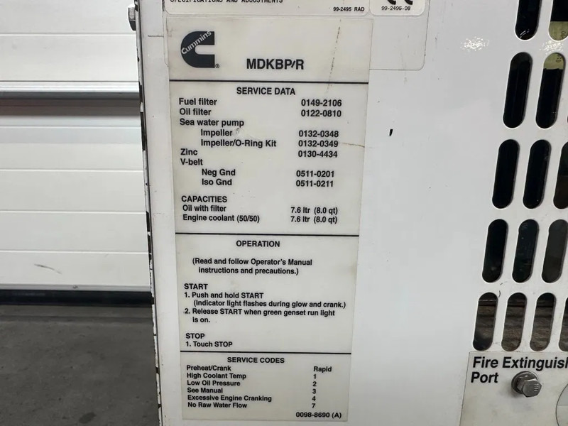 Cummins Onan MDKBP Kubota 4 cilinder Diesel 13.5 kVA Marine Silent generatorset - مجموعة المولدات: صورة 5 Cummins Onan MDKBP Kubota 4 cilinder Diesel 13.5 kVA Marine Silent generatorset - مجموعة المولدات: صورة 5