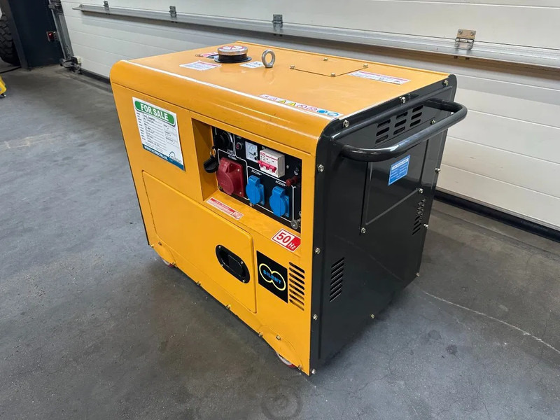 Diesel Diesel Generator UK-9500 5.5 kW 230 en 400 Volt Silent Diesel generator New ! - مجموعة المولدات: صورة 2 Diesel Diesel Generator UK-9500 5.5 kW 230 en 400 Volt Silent Diesel generator New ! - مجموعة المولدات: صورة 2