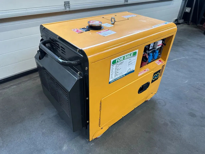 Diesel Diesel Generator UK-9500 5.5 kW 230 en 400 Volt Silent Diesel generator New ! - مجموعة المولدات: صورة 4 Diesel Diesel Generator UK-9500 5.5 kW 230 en 400 Volt Silent Diesel generator New ! - مجموعة المولدات: صورة 4