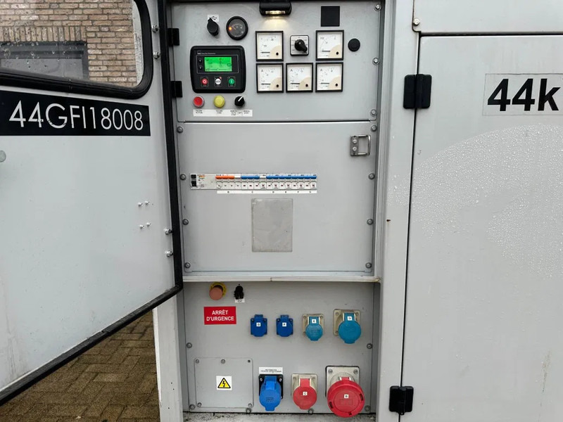Europower EPUS44TDE Kubota Leroy Somer 44 kVA Supersilent Rental generatorset 2018 ! - مجموعة المولدات: صورة 5 Europower EPUS44TDE Kubota Leroy Somer 44 kVA Supersilent Rental generatorset 2018 ! - مجموعة المولدات: صورة 5