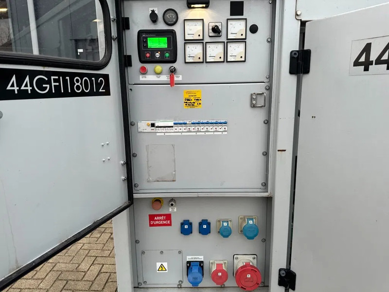 Europower EPUS44TDE Kubota Leroy Somer 44 kVA Supersilent Rental generatorset - مجموعة المولدات: صورة 4 Europower EPUS44TDE Kubota Leroy Somer 44 kVA Supersilent Rental generatorset - مجموعة المولدات: صورة 4
