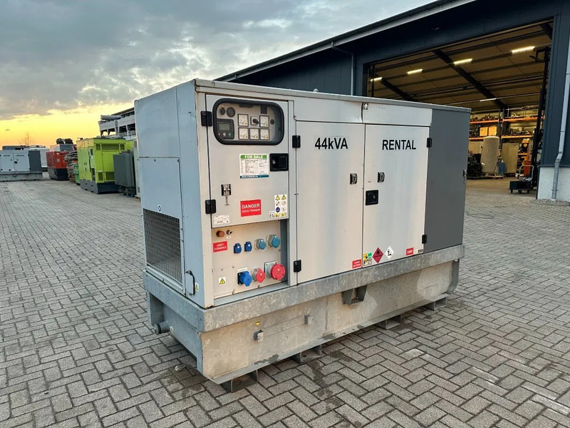 Europower EPUS44TDE Kubota Leroy Somer 44 kVA Supersilent Rental generatorset - مجموعة المولدات: صورة 1 Europower EPUS44TDE Kubota Leroy Somer 44 kVA Supersilent Rental generatorset - مجموعة المولدات: صورة 1