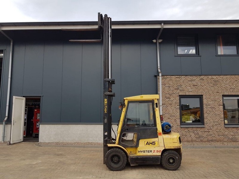 Hyster H2.50XM 2.5 ton Duplex Sideshift LPG Heftruck - رافعة شوكية تعمل بالغاز: صورة 3 Hyster H2.50XM 2.5 ton Duplex Sideshift LPG Heftruck - رافعة شوكية تعمل بالغاز: صورة 3