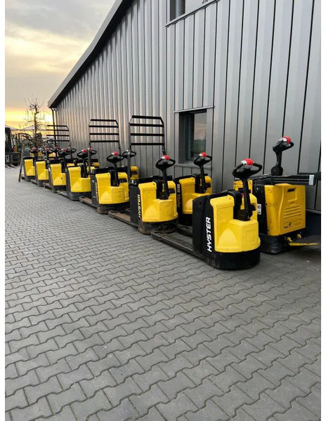 Hyster P2.0S FBW 2 ton Pallettruck Meerijder Elektra Palletwagen - شاحنة باليت: صورة 2 Hyster P2.0S FBW 2 ton Pallettruck Meerijder Elektra Palletwagen - شاحنة باليت: صورة 2