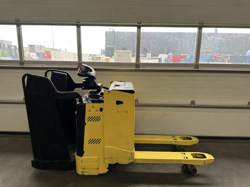 Hyster P2.0S FBW 2 ton Pallettruck Meerijder Elektra Palletwagen - شاحنة باليت: صورة 3 Hyster P2.0S FBW 2 ton Pallettruck Meerijder Elektra Palletwagen - شاحنة باليت: صورة 3