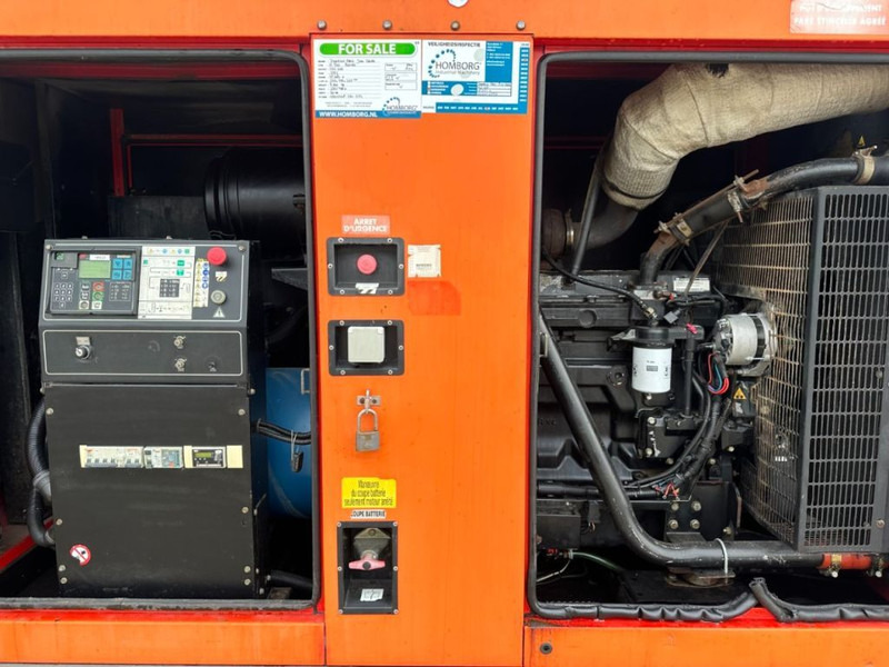 Ingersoll Rand G160 John Deere Leroy Somer 165 kVA Silent Rental generatorset - مجموعة المولدات: صورة 2 Ingersoll Rand G160 John Deere Leroy Somer 165 kVA Silent Rental generatorset - مجموعة المولدات: صورة 2