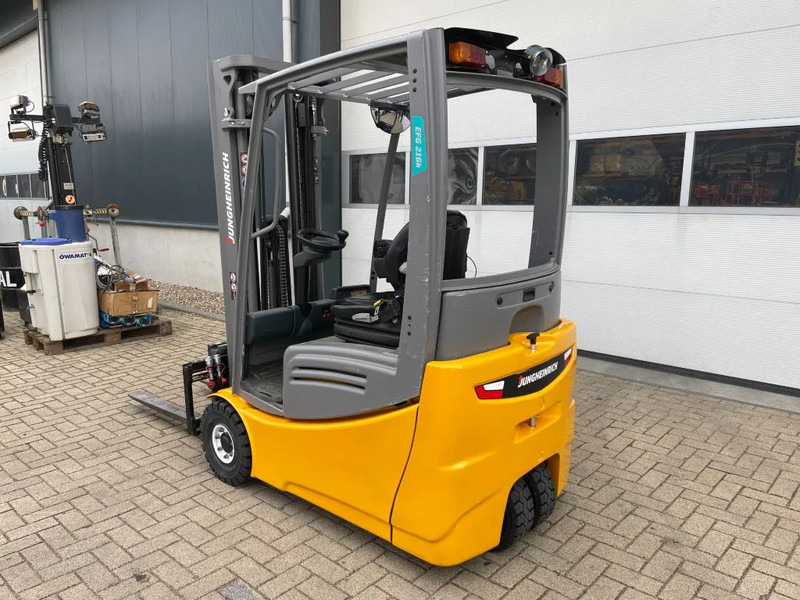 Jungheinrich EFG 216K 1.6 ton Triplex Freelift Sideshift Elektra Heftruck Accu 2020 - رافعة شوكية: صورة 5 Jungheinrich EFG 216K 1.6 ton Triplex Freelift Sideshift Elektra Heftruck Accu 2020 - رافعة شوكية: صورة 5