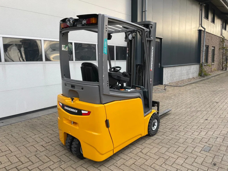 Jungheinrich EFG 216K 1.6 ton Triplex Freelift Sideshift Elektra Heftruck Accu 2020 - رافعة شوكية: صورة 3 Jungheinrich EFG 216K 1.6 ton Triplex Freelift Sideshift Elektra Heftruck Accu 2020 - رافعة شوكية: صورة 3
