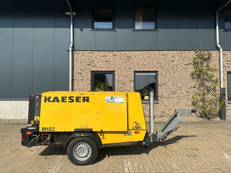 Kaeser M122 Deutz 11.1 m3 / min 10 Bar 83 kW Mobiele Diesel Compressor - الضاغط: صورة 1 Kaeser M122 Deutz 11.1 m3 / min 10 Bar 83 kW Mobiele Diesel Compressor - الضاغط: صورة 1