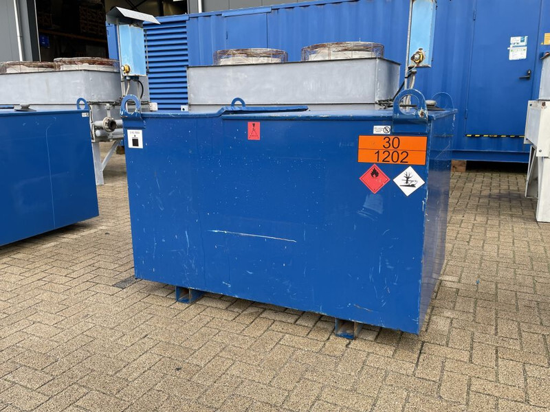 Kiwa IBC 1000 liter dieseltank met keuring - خزان تخزين: صورة 2 Kiwa IBC 1000 liter dieseltank met keuring - خزان تخزين: صورة 2