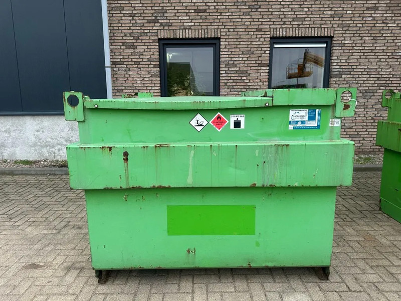 Kiwa IBC Steenbergen 2000 liter Dieseltank met handpomp Milieutank - خزان تخزين: صورة 1 Kiwa IBC Steenbergen 2000 liter Dieseltank met handpomp Milieutank - خزان تخزين: صورة 1