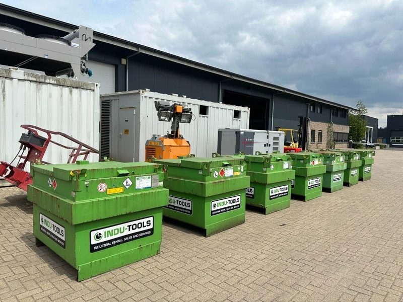 Kiwa IBC Steenbergen 750 liter Dieseltank - خزان تخزين: صورة 3 Kiwa IBC Steenbergen 750 liter Dieseltank - خزان تخزين: صورة 3