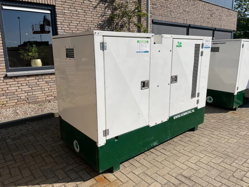 Lister Hybride powerpack 16 kVA + 1500Ah batterypack (NEW!!!) - مجموعة المولدات: صورة 2 Lister Hybride powerpack 16 kVA + 1500Ah batterypack (NEW!!!) - مجموعة المولدات: صورة 2