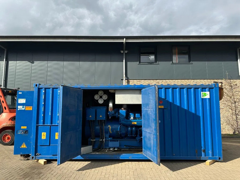 MTU 450 kVA Supersilent generatorset in 20 ft container aggregaat - مجموعة المولدات: صورة 3 MTU 450 kVA Supersilent generatorset in 20 ft container aggregaat - مجموعة المولدات: صورة 3